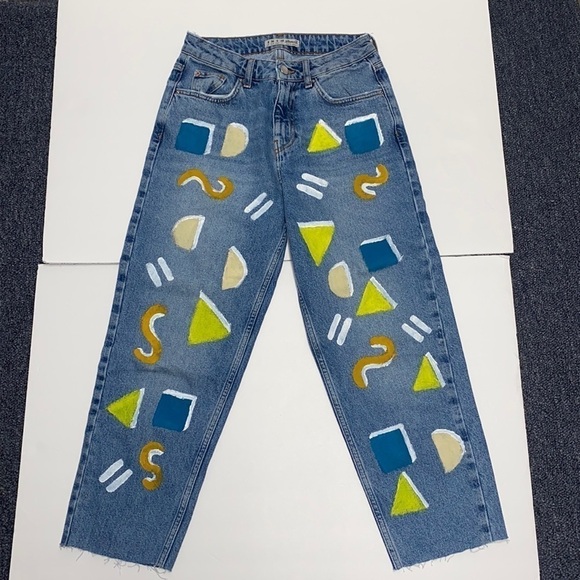 Denim & Co Cropped painted jeans with raw hem - Picture 2 of 7